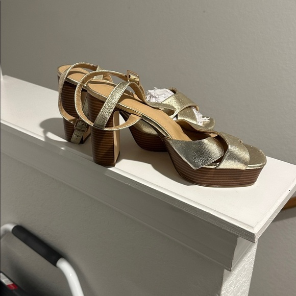 jf Shoes - Elegant Gold Platform Sandals